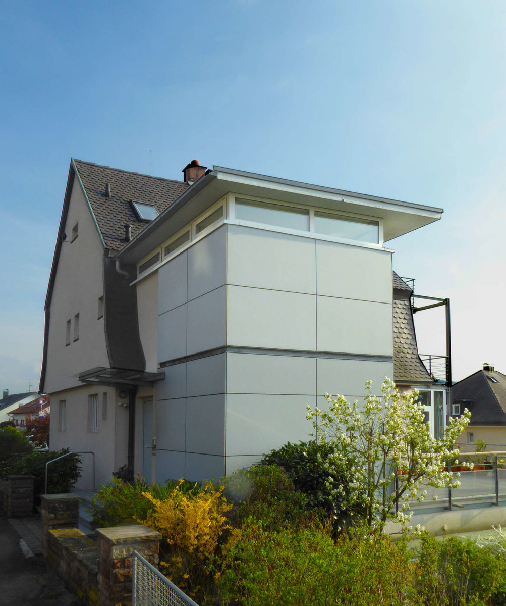 Dach eines Einfamilienhauses der Willi Kliem GmbH